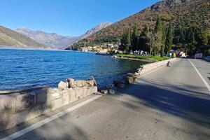 JP Morsko dobro počelo sanaciju parapetnih zidova u Lepetanima