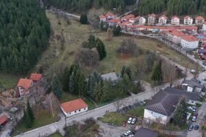 Sijeku drveće, medicinski otpad šalju u Podgoricu