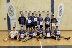 Školske sportske igre u rukometu za srednje škole u obje...