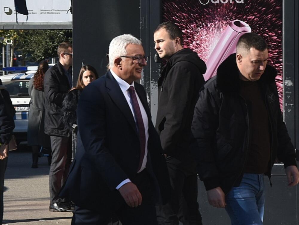 Andrija Mandić zavrnil pričanje v postopku proti svojemu nečaku Danilu Mandiću