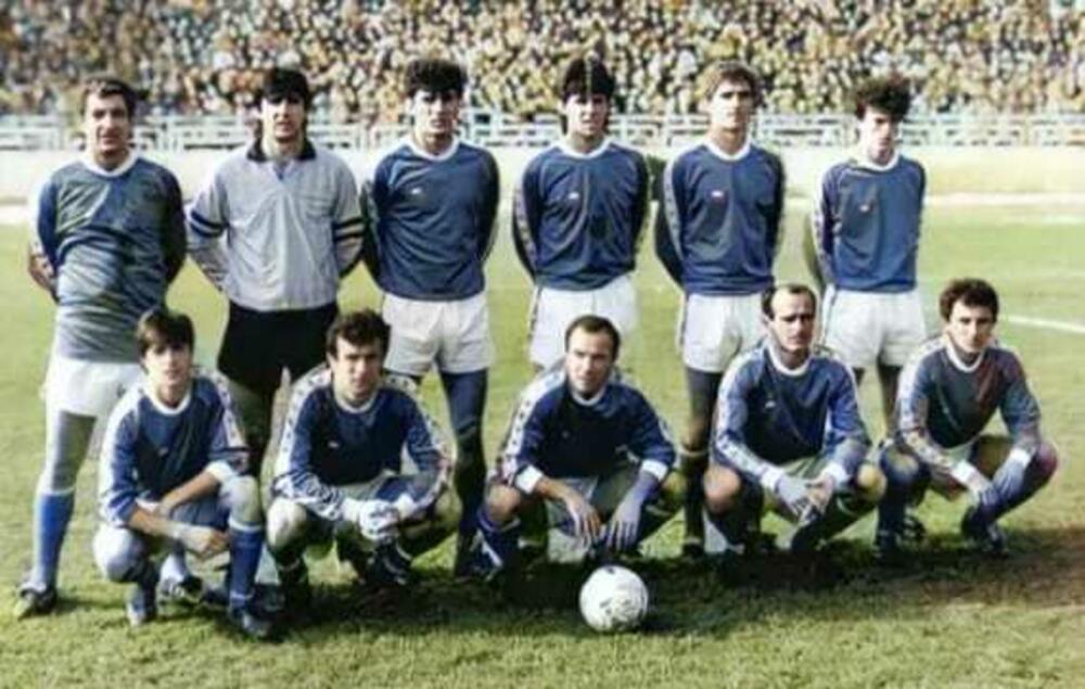 Budućnost 1986/87: Vujović, Đukanović, Janović, Martač, Drobnjak, B.Brnović (stoje), Ž.Petrović, Savićević, Stanisavljević, Vlahović, D. Brnović (čuče)