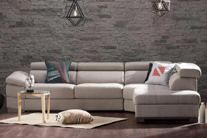 Praznična čarolija u SIMPU: 30% popusta na cio asortiman sa lagera