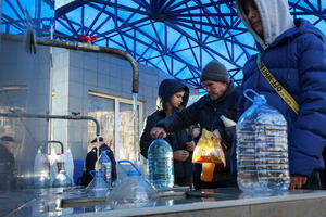 Najmanje dvije osobe poginule u napadu dronom u Saratovskoj...