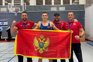 Raičević i Roganović boksovali za medalje, slijedi borba za njihov...