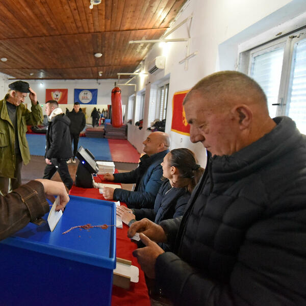 UŽIVO Referendum u Zeti: Izlaznost do 15 sati - 37,8 odsto;...