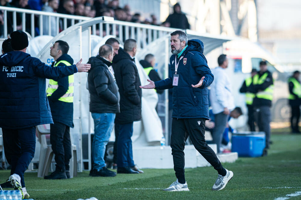 <p>Posljednji meč CFL u 2025. godini - trijumf Tuzana i četvrti poraz šampiona zaredom</p>