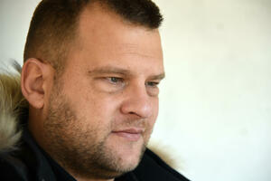 Asanović: Nišavić pokušao da izazove incident u Botunu, nadležni...