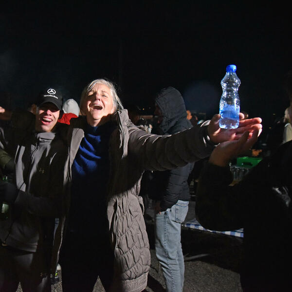 ВИДЕО. Празднование в Ботуне после референдума; Бечирович:...