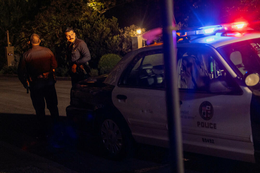 Policija u naselju u kojem su Rob Rajner i njegova supruga Mišel pronađeni mrtvi, Foto: Reuters