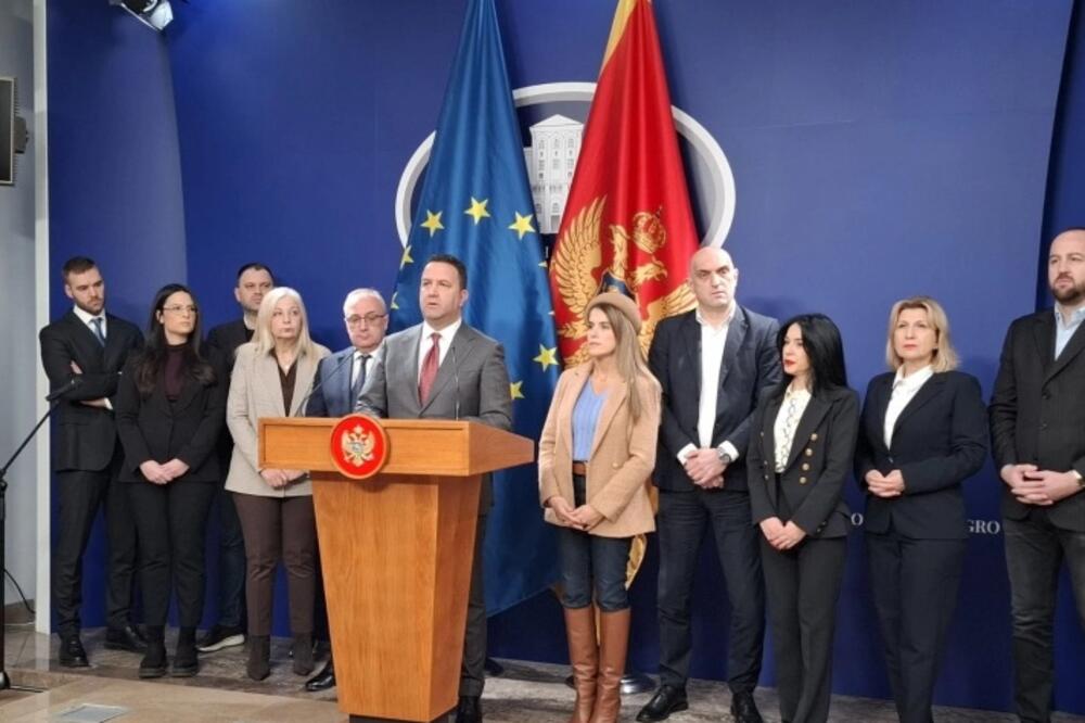 Sa konferencije za novinare, Foto: MINA