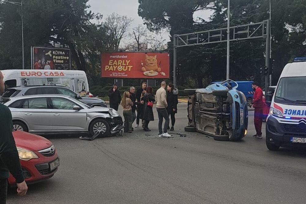 Sa mjesta nezgode, Foto: Vajber/PatrolaCG