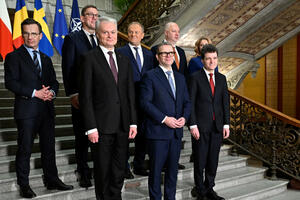 Lideri osam zemalja EU: Odbrana istočnog krila Unije treba da bude...
