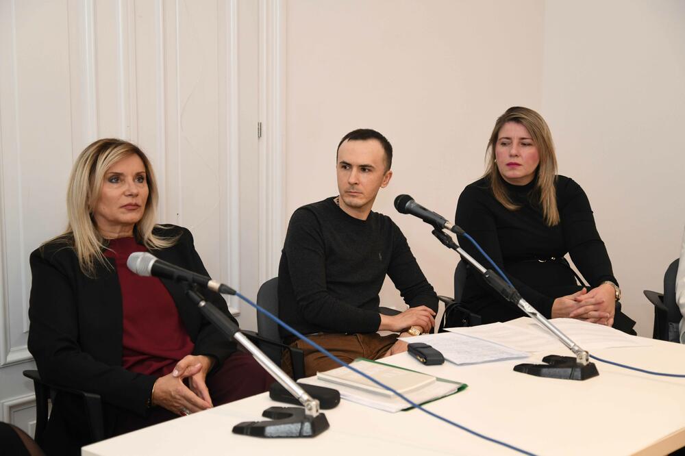 Sa književne večeri u MSUCG, Foto: MSUCG