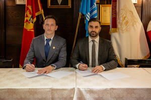 Ministarstvo pomorstva i Bokeljska mornarica potpisali Memorandum...