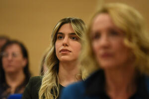 Šturanović: Pokušavaju ubijediti odbornike DNP-a da ostanu vlast,...