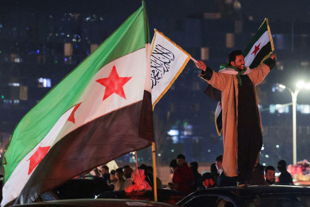 Slavlje u Damasku nakon što su sirijske kurdske snage, uz podršku SAD, pristale da se integrišu u nove državne institucije Sirije, mart 2025, Foto: Rojters