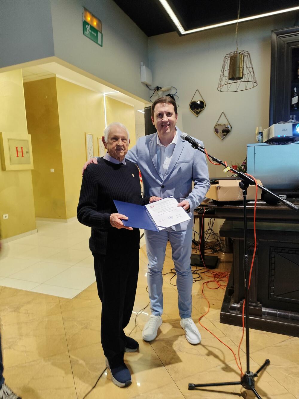 Ivica Fažo i najstariji kapetan Slavko Ivanović