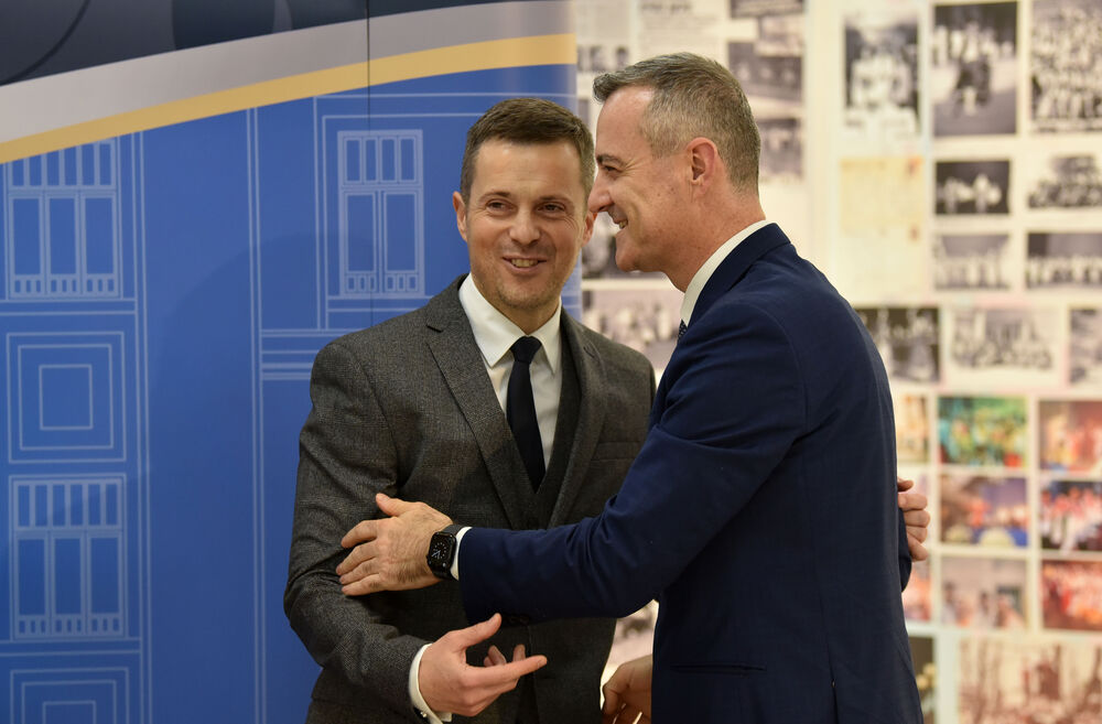 <p>"Svaki atak na njih je napad na nas same", kazao je gradonačelnik Podgorice</p>