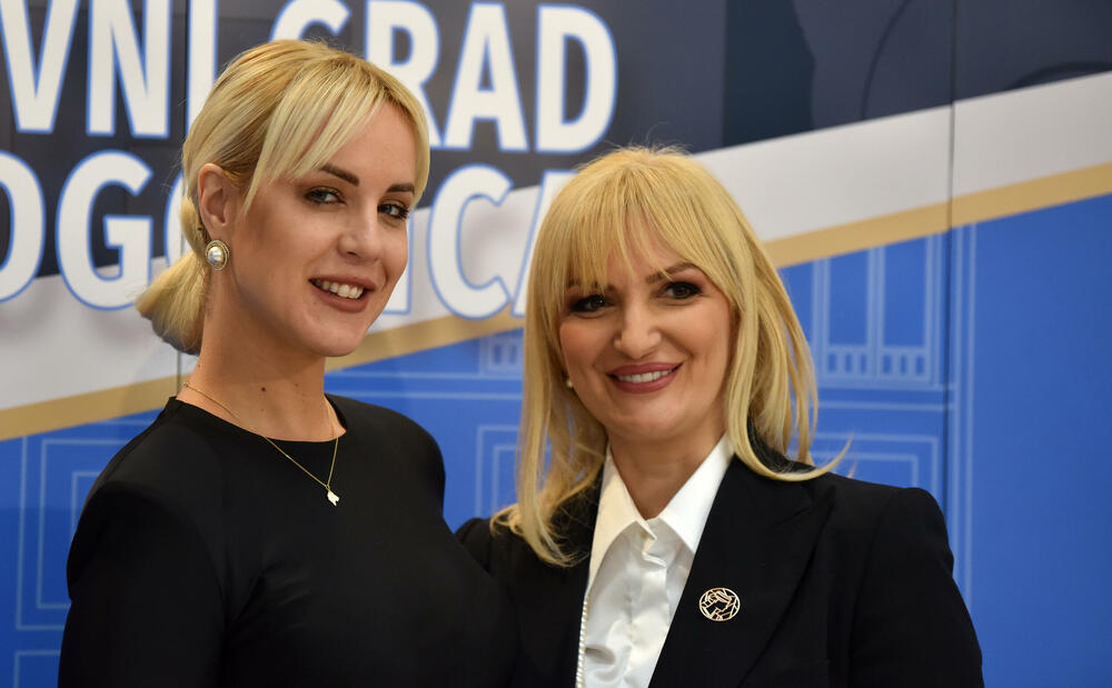 <p>"Svaki atak na njih je napad na nas same", kazao je gradonačelnik Podgorice</p>