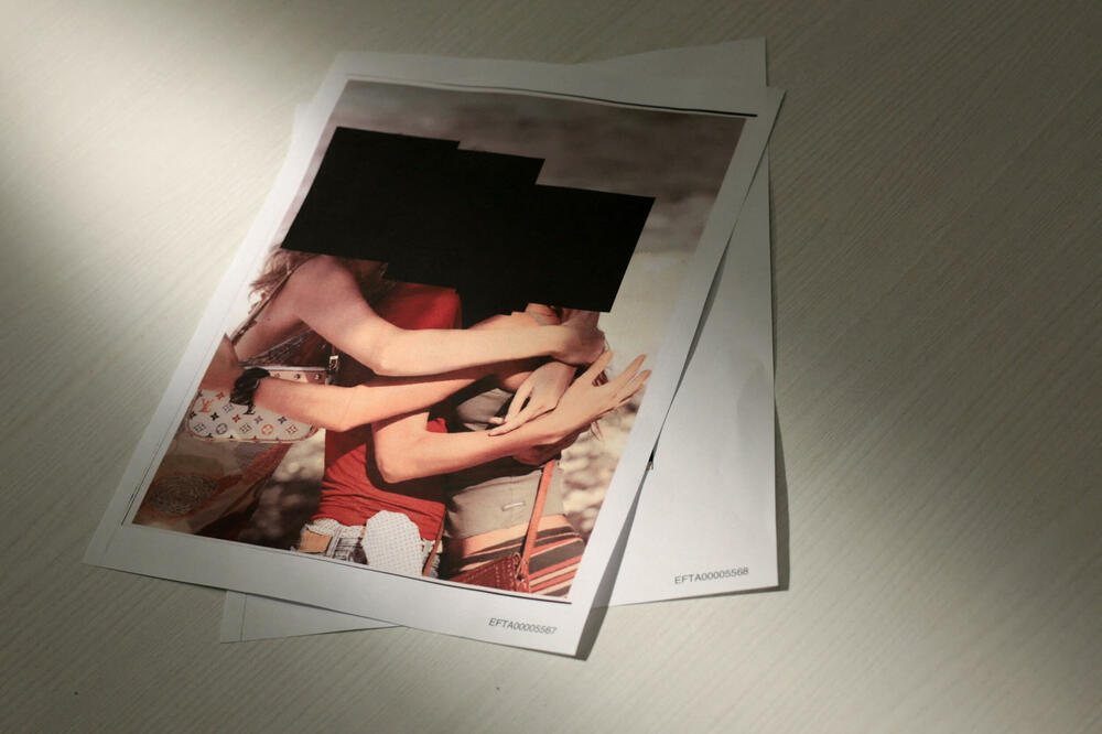 <p>U pismu Kongresu, zamjenik državnog tužioca Tod Blanš je naveo da su dokumenta, koja datiraju još iz 2006. godine &mdash; kada je Epstin bio predmet istrage zbog optužbi za dječju prostituciju &mdash; samo prvi set onoga što je planirano za objavljivanje</p>