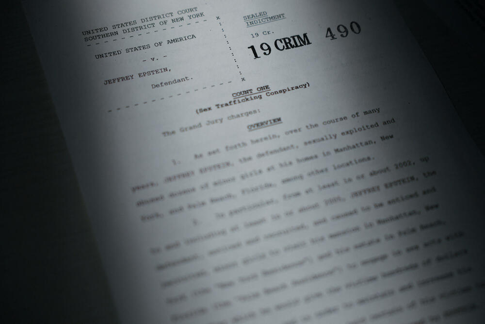 <p>U pismu Kongresu, zamjenik državnog tužioca Tod Blanš je naveo da su dokumenta, koja datiraju još iz 2006. godine &mdash; kada je Epstin bio predmet istrage zbog optužbi za dječju prostituciju &mdash; samo prvi set onoga što je planirano za objavljivanje</p>