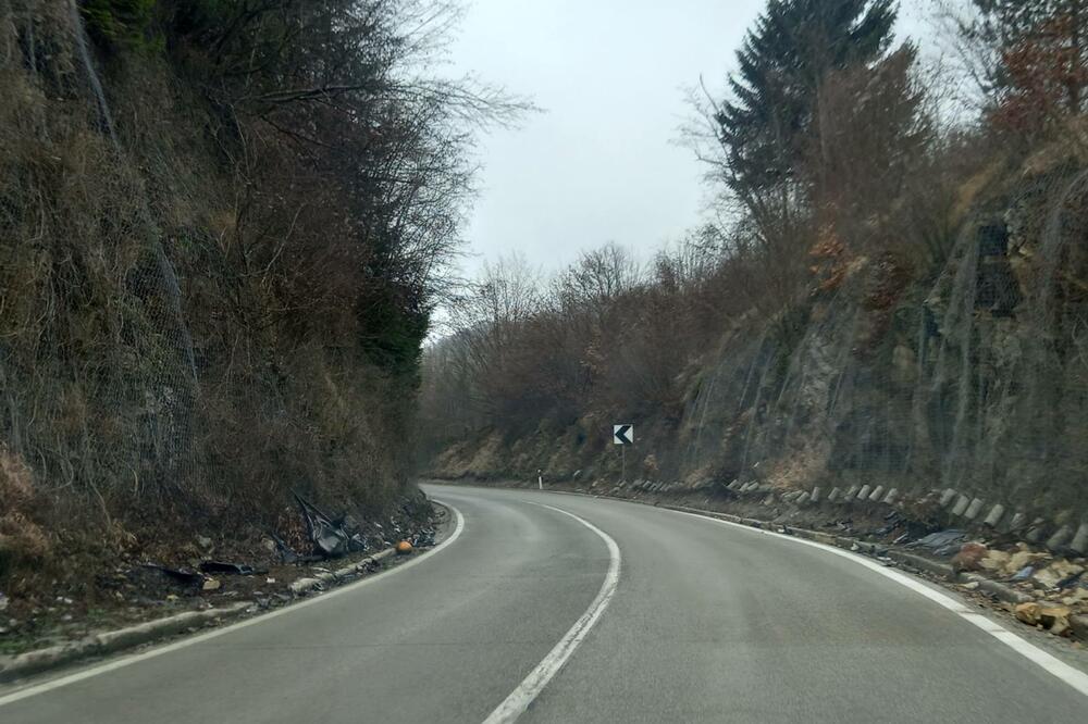 Put na kome je došlo do udesa, Foto: Goran Malidžan