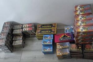 UP: Od jedne osobe u Nikšiću oduzeto skoro 11.000 petardi