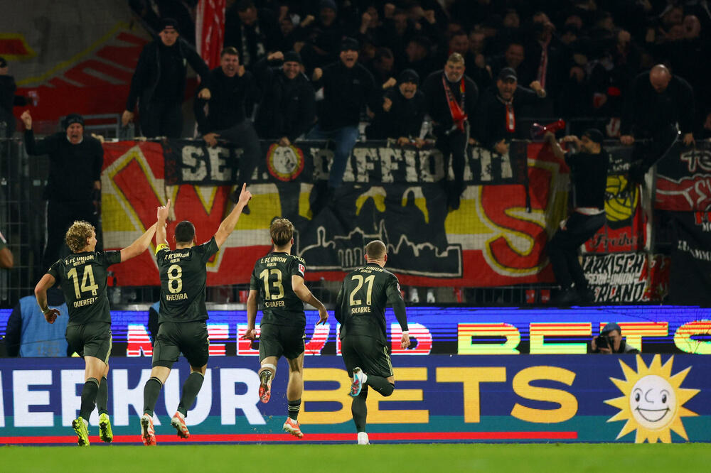 Union ima uz sebe vjerne navijače i na gostovanjima Bundeslige, Foto: REUTERS