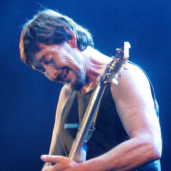 Preminuo pjevač i kompozitor Kris Rija