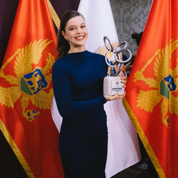 Andreino krunisanje: Sestra je moj idol, inspiracija i najveći...