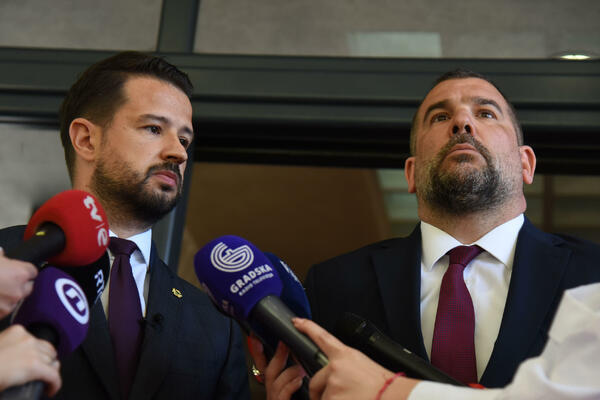 Milatović i Krapović opet u ratu zbog vojske