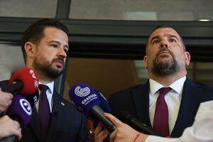 Milatović i Krapović opet u ratu zbog vojske