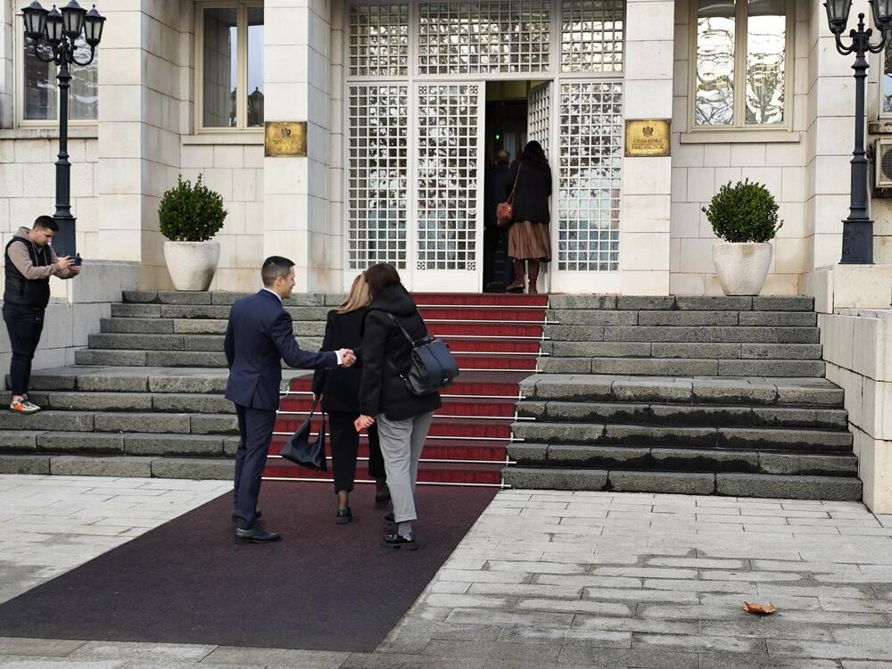 Mujović dolazi na sastanak