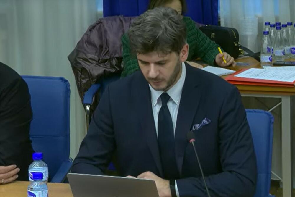 Čarapić u Skupštini Crne Gore, Foto: Printscreen/Youtube/Skupština Crne Gore