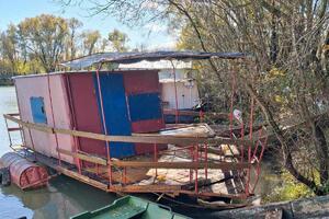 NPCG: U četvrtak počinje uklanjanje nelegalnih plutajućih objekata...