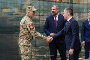 Bečić: Vojnicima koji su učestvovali u gašenju požara ovog ljeta...