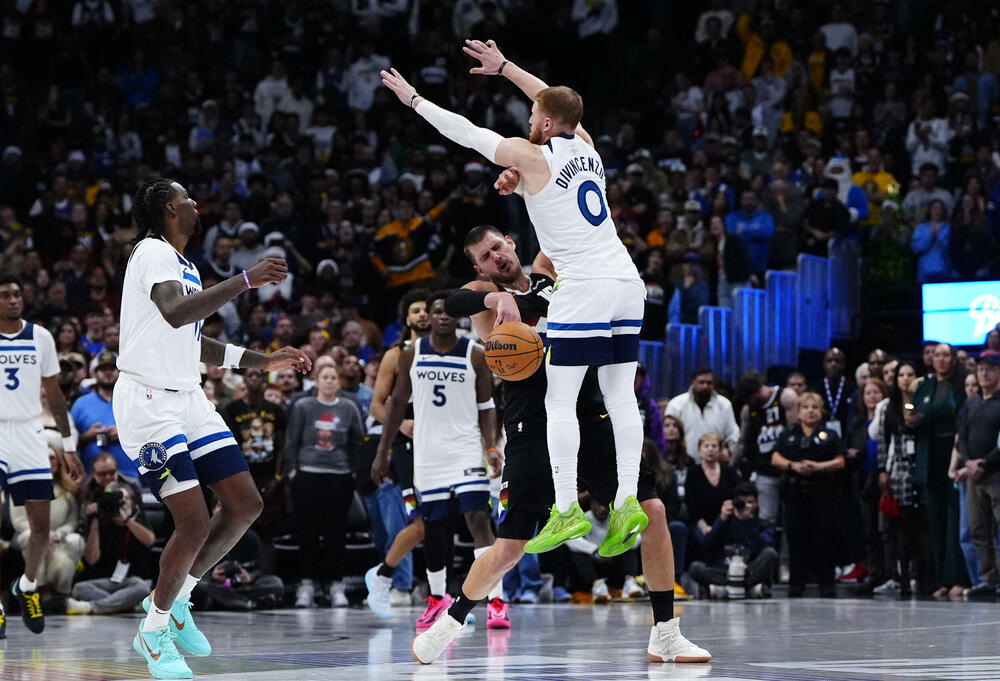 <p>Srpski centar je pogodio važna slobodna bacanja u završnici, utakmicu je završio uz šut sa linije penala 22/23, a iz igre 15/21<br /> </p>