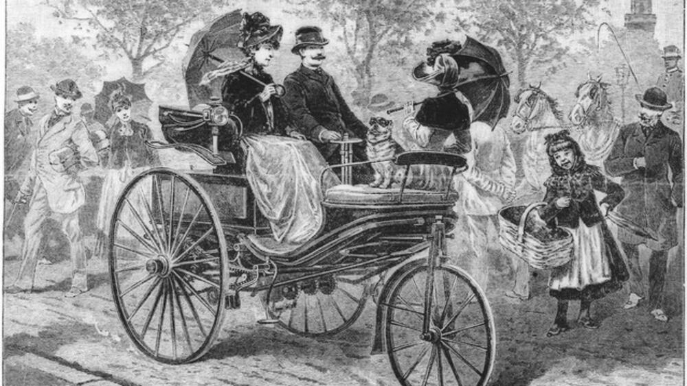 <p>Bertha Benz se danas smatra ne samo izvorom inspiracije, već i pionirkom čija je vizija bila jednako važna kao genijalnost njenog supruga Carla, inženjera i osnivača Mercedes-Benza</p>