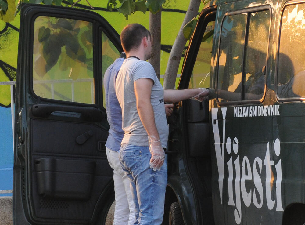 Nema odgovornih za paljenje vozila 'Vijesti'