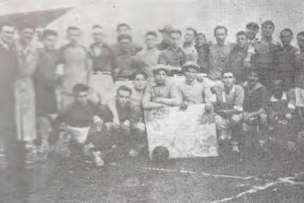 Sa prijateljskog meča Budućnosti i Balšića, odigranog 1931. godine, za olimpijsku sliku, prilog Smailja Junuzovića, Foto: UGC
