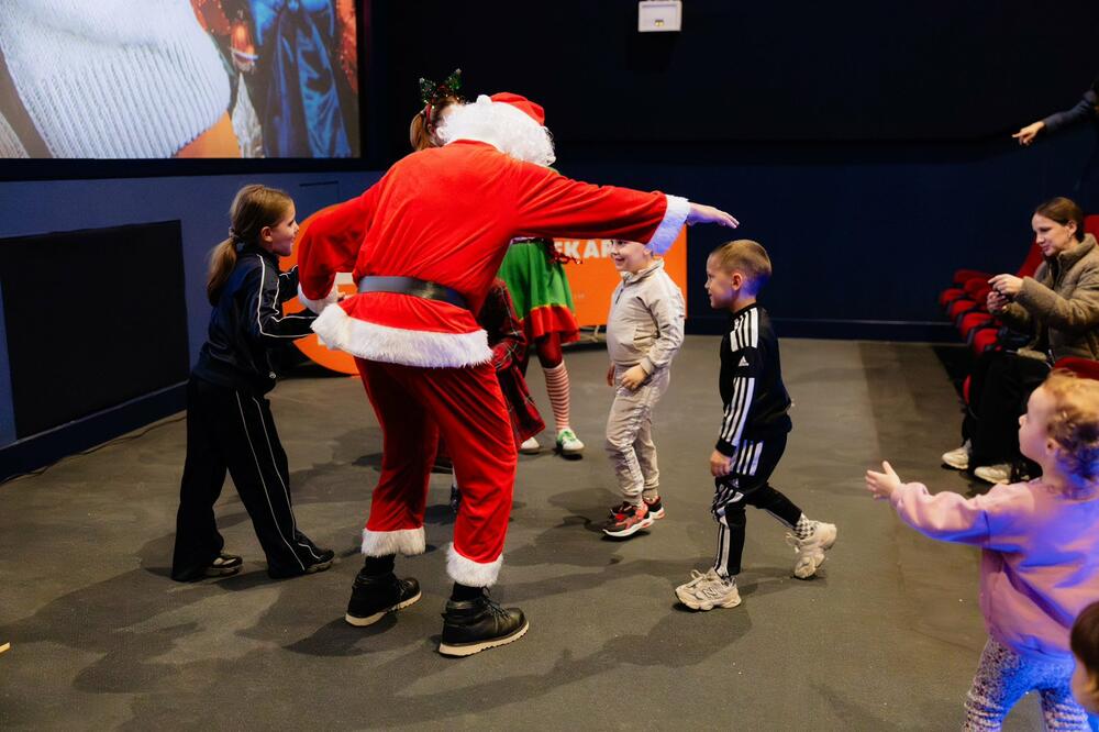 <p>Hipotekarna banka se pridružila inicijativi AikGroup i MK Group pod nazivom "Podrška porodici"</p>