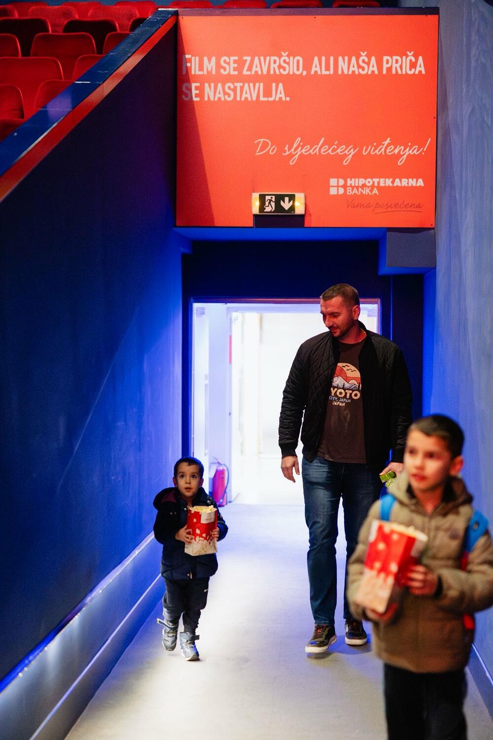 <p>Hipotekarna banka se pridružila inicijativi AikGroup i MK Group pod nazivom "Podrška porodici"</p>