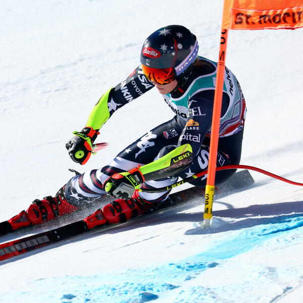 Šifrin nastavila niz, Albanka treća u Zemeringu