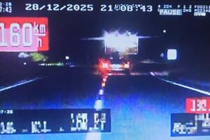 Vozili duplo brže od dozvoljenog: Uhapšeni Ulcinjanin i Budvanin