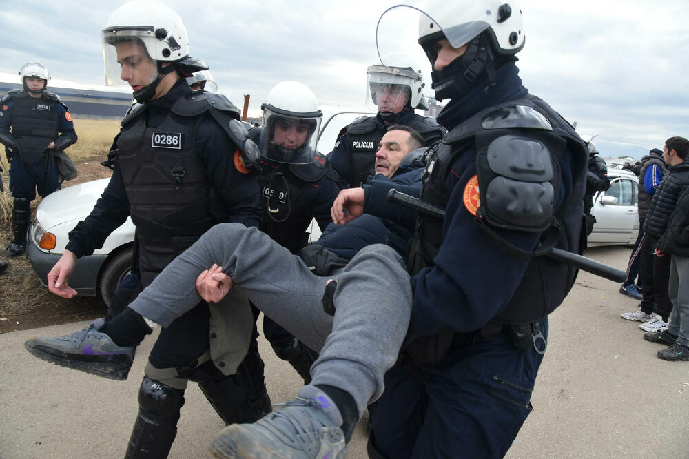 Sa današnjeg protesta, Foto: Boris Pejović