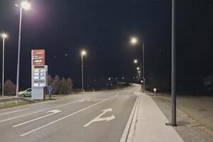 Bijelo Polje: U Zatonu puštena javna rasvjeta