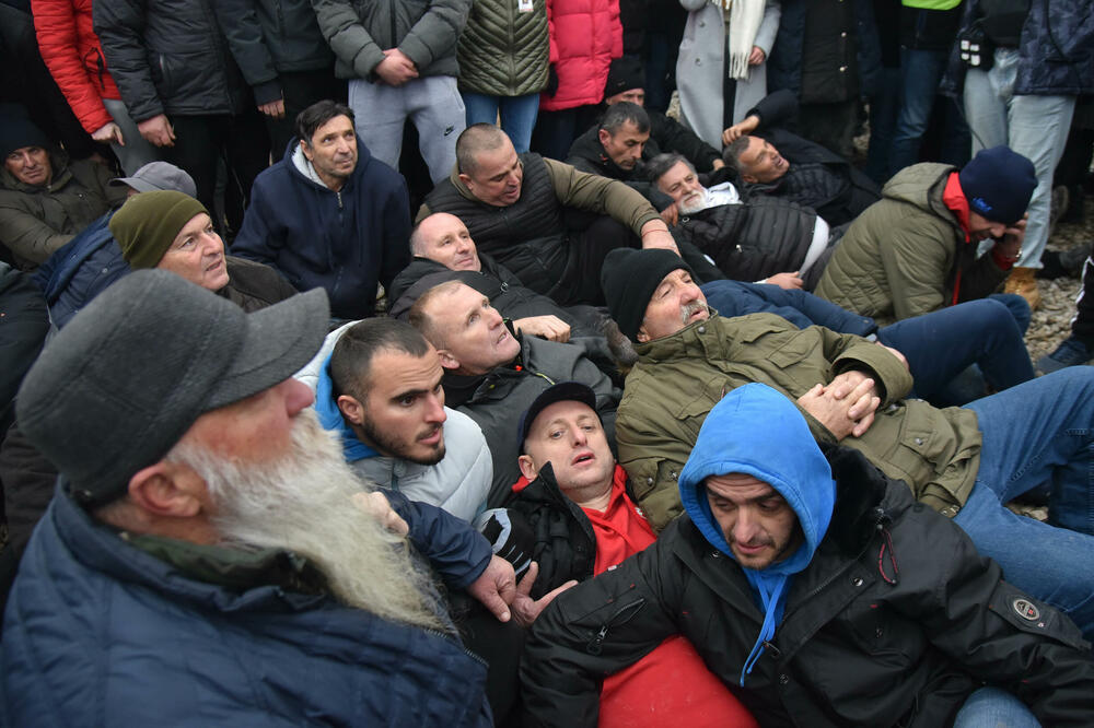 Juče u Botunu, Foto: Boris Pejović