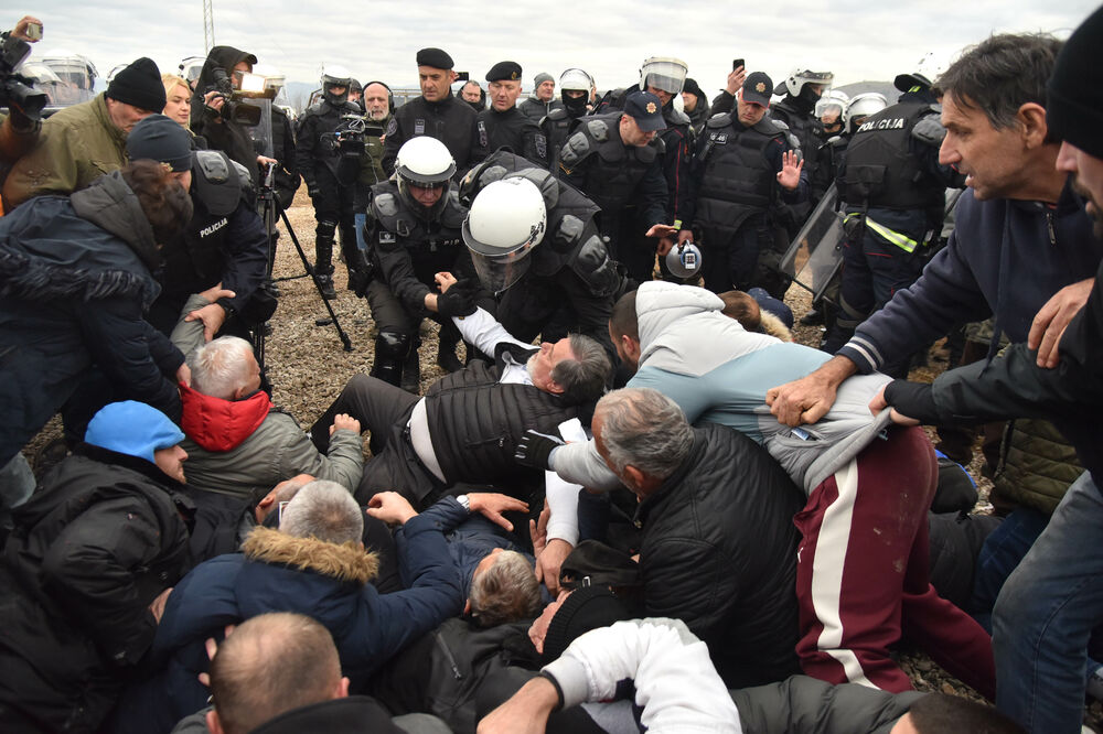 Juče u Botunu, Foto: Boris Pejović