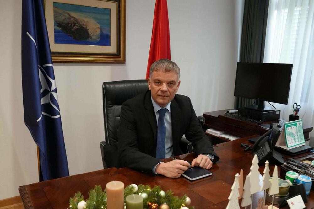 Izuzetno je važno usvajanje novog zakona: Direktor ANB-a Ivica Janovi, Foto: ANB