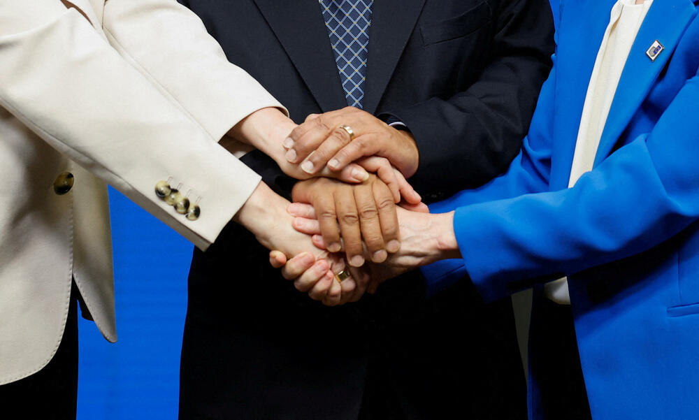 Danska premijerka Mete Frederiksen, predsjednik Evropskog Savjeta Antonio Košta i šefica EK Ursula fon der Lajen nakon samita lidera EU 19. decembra